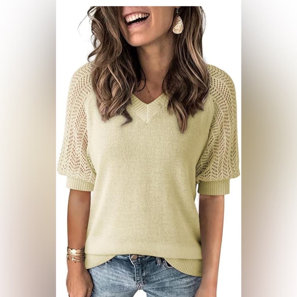 Dokotoo Apricot V-Neck Short Sleeve Sweater